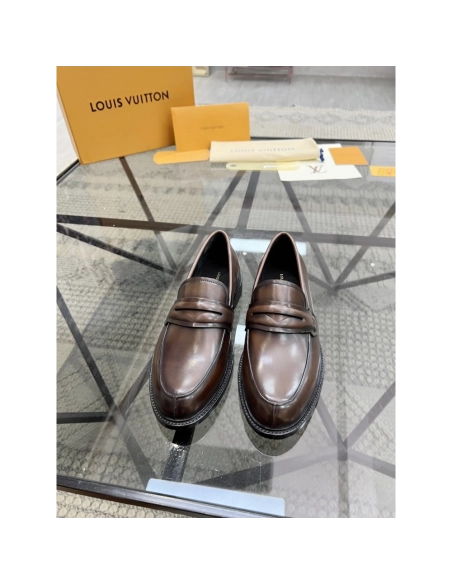 Louis Vuitton leather shoes 099,Louis Vuitton Leather Shoes,LOUIS VUITTON Sneakers,Business Shoes
