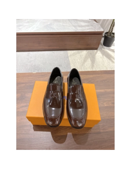 Louis Vuitton leather shoes 104,Louis Vuitton Leather Shoes,LOUIS VUITTON Sneakers,Business Shoes