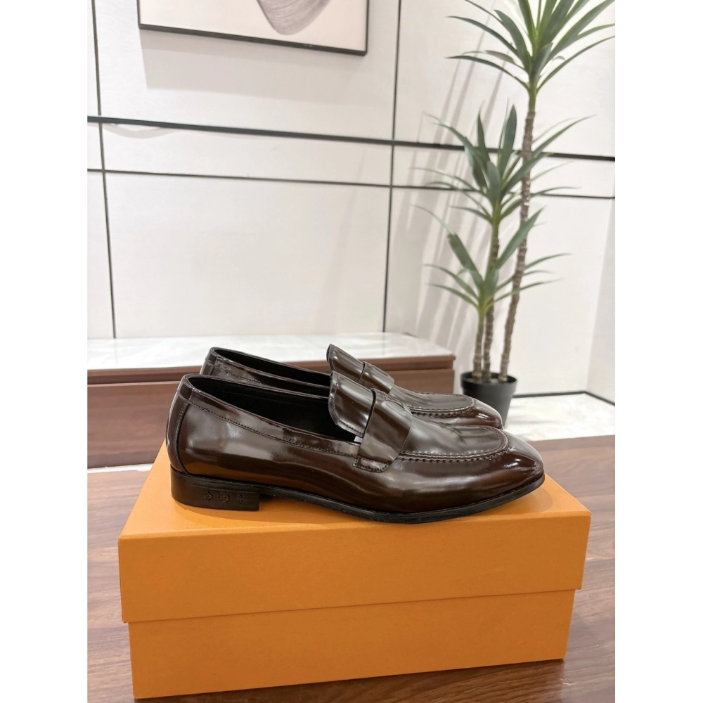 Louis Vuitton leather shoes 104,Louis Vuitton Leather Shoes,LOUIS VUITTON Sneakers,Business Shoes