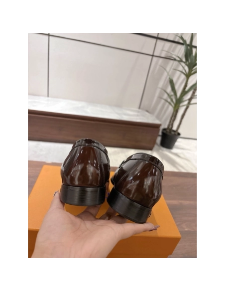 Louis Vuitton leather shoes 104,Louis Vuitton Leather Shoes,LOUIS VUITTON Sneakers,Business Shoes