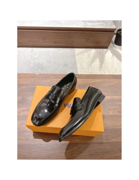 Louis Vuitton leather shoes 105,Louis Vuitton Leather Shoes,LOUIS VUITTON Sneakers,Business Shoes