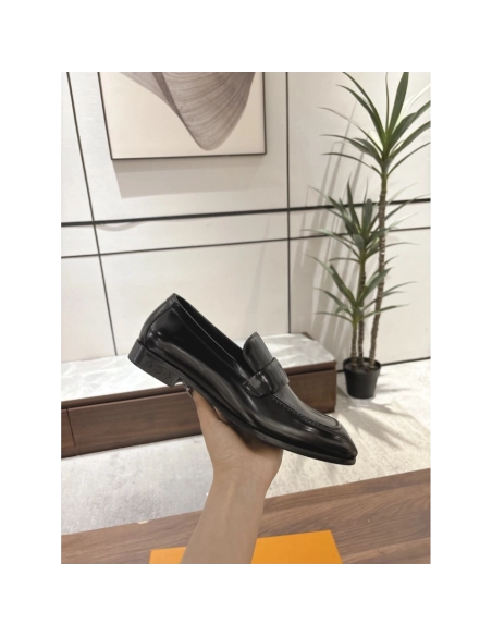 Louis Vuitton leather shoes 105,Louis Vuitton Leather Shoes,LOUIS VUITTON Sneakers,Business Shoes
