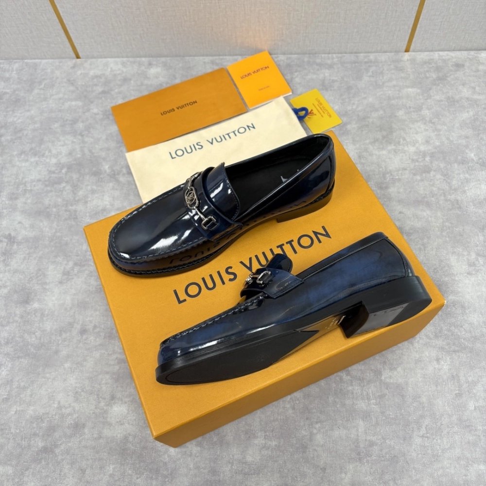 Louis Vuitton leather shoes 106,Louis Vuitton Leather Shoes,LOUIS VUITTON Sneakers,Business Shoes