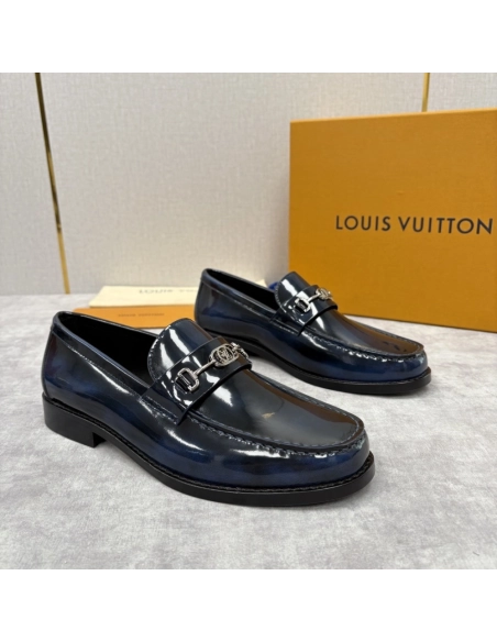 Louis Vuitton leather shoes 106,Louis Vuitton Leather Shoes,LOUIS VUITTON Sneakers,Business Shoes