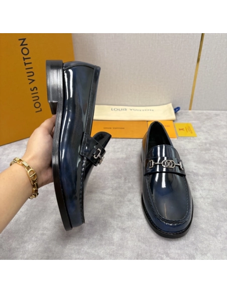 Louis Vuitton leather shoes 106,Louis Vuitton Leather Shoes,LOUIS VUITTON Sneakers,Business Shoes