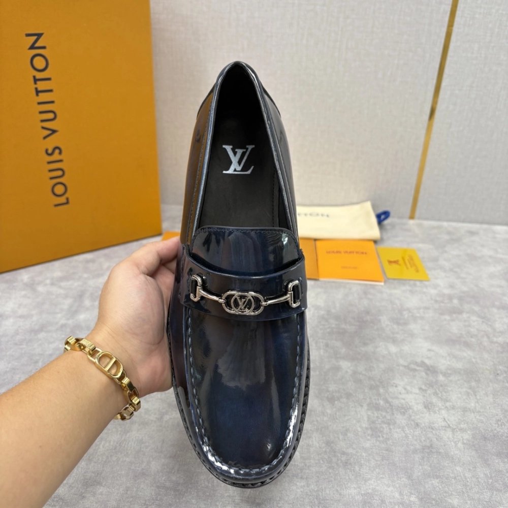 Louis Vuitton leather shoes 106,Louis Vuitton Leather Shoes,LOUIS VUITTON Sneakers,Business Shoes