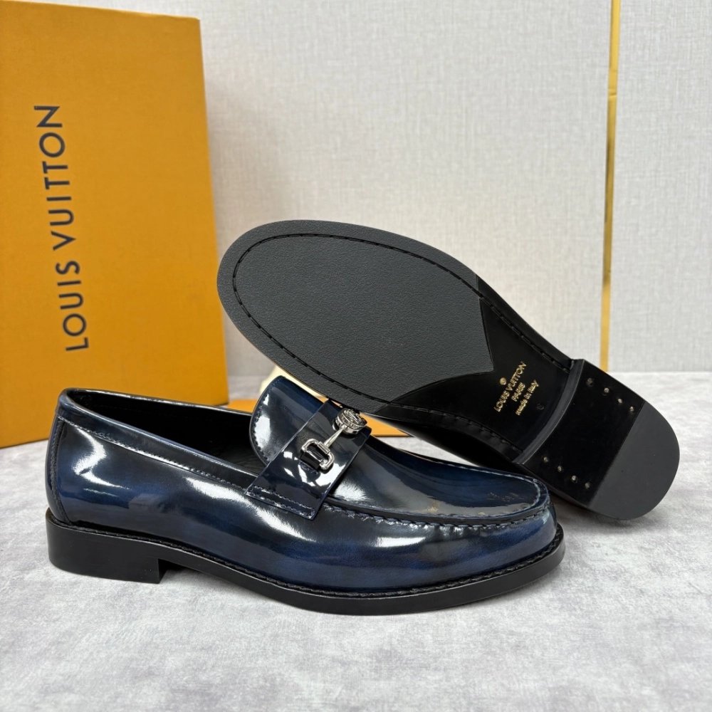 Louis Vuitton leather shoes 106,Louis Vuitton Leather Shoes,LOUIS VUITTON Sneakers,Business Shoes