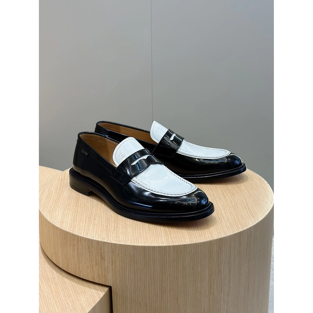 Louis Vuitton leather shoes 129,Louis Vuitton Leather Shoes,LOUIS VUITTON Sneakers,Business Shoes