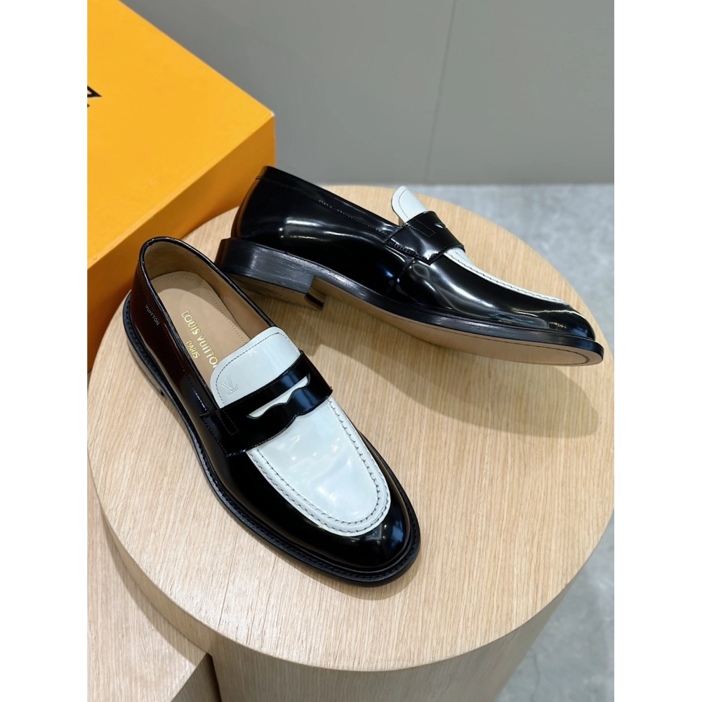 Louis Vuitton leather shoes 129,Louis Vuitton Leather Shoes,LOUIS VUITTON Sneakers,Business Shoes