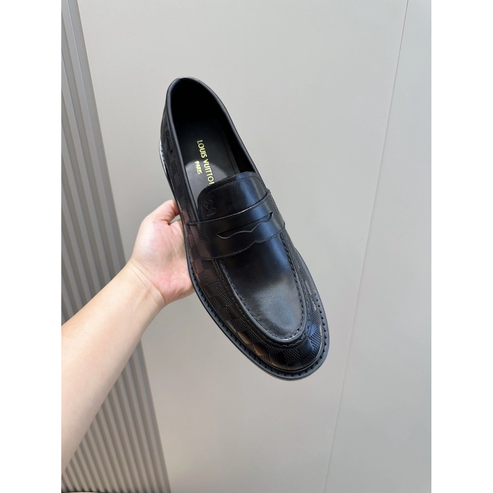 Louis Vuitton leather shoes 130,Louis Vuitton Leather Shoes,LOUIS VUITTON Sneakers,Business Shoes