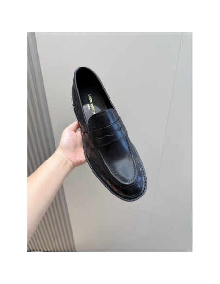 Louis Vuitton leather shoes 130,Louis Vuitton Leather Shoes,LOUIS VUITTON Sneakers,Business Shoes