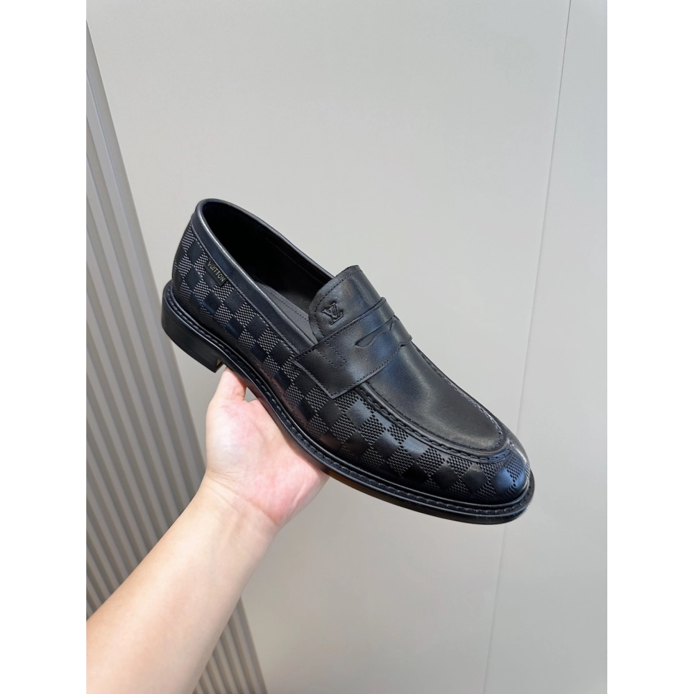 Louis Vuitton leather shoes 130,Louis Vuitton Leather Shoes,LOUIS VUITTON Sneakers,Business Shoes
