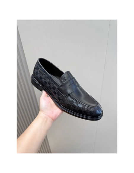 Louis Vuitton leather shoes 130,Louis Vuitton Leather Shoes,LOUIS VUITTON Sneakers,Business Shoes