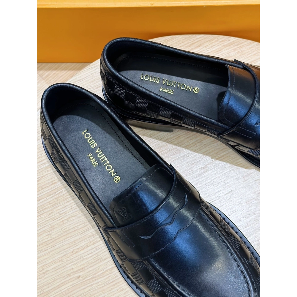 Louis Vuitton leather shoes 130,Louis Vuitton Leather Shoes,LOUIS VUITTON Sneakers,Business Shoes