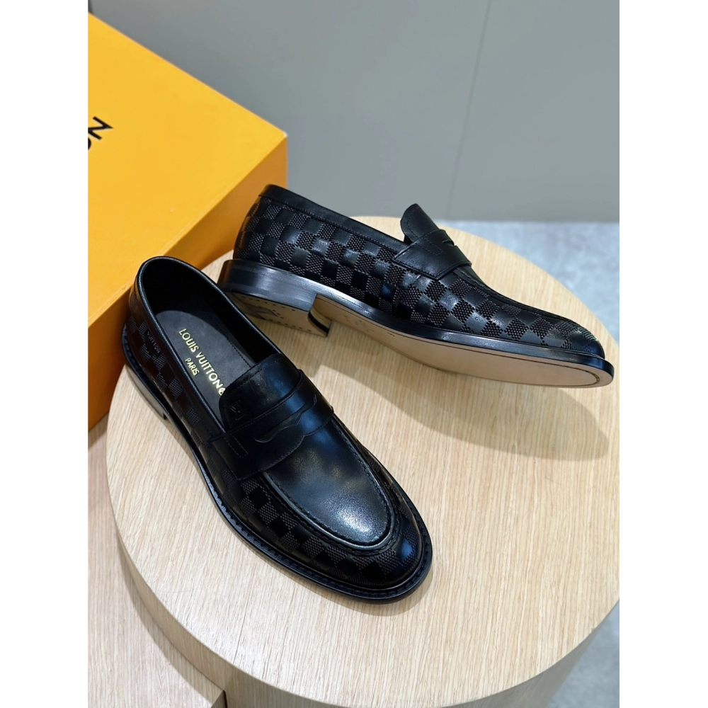 Louis Vuitton leather shoes 130,Louis Vuitton Leather Shoes,LOUIS VUITTON Sneakers,Business Shoes