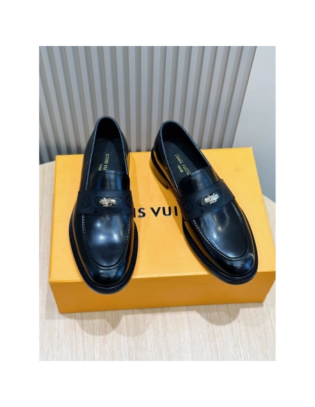 Louis Vuitton leather shoes 131,Louis Vuitton Leather Shoes,LOUIS VUITTON Sneakers,Business Shoes