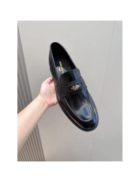 Louis Vuitton leather shoes 131,Louis Vuitton Leather Shoes,LOUIS VUITTON Sneakers,Business Shoes