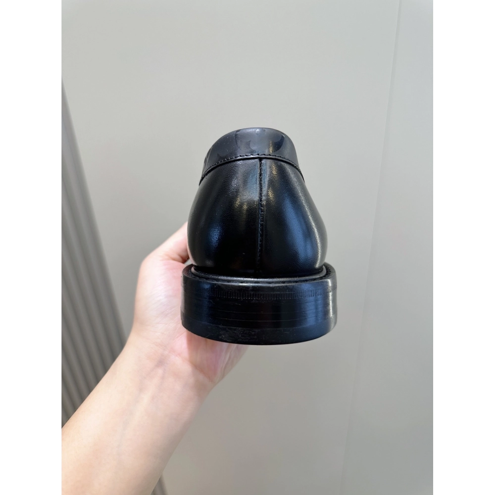Louis Vuitton leather shoes 131,Louis Vuitton Leather Shoes,LOUIS VUITTON Sneakers,Business Shoes