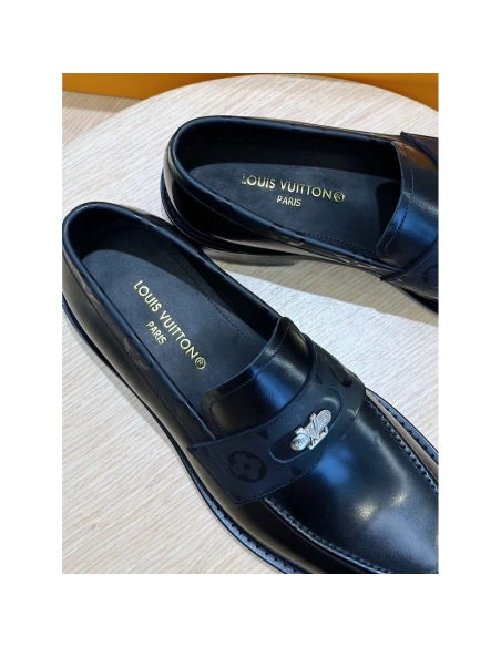 Louis Vuitton leather shoes 131,Louis Vuitton Leather Shoes,LOUIS VUITTON Sneakers,Business Shoes