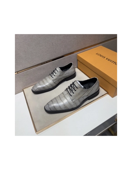 Louis Vuitton leather shoes 001,Louis Vuitton Leather Shoes,LOUIS VUITTON Sneakers,Business Shoes