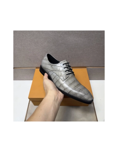 Louis Vuitton leather shoes 001,Louis Vuitton Leather Shoes,LOUIS VUITTON Sneakers,Business Shoes