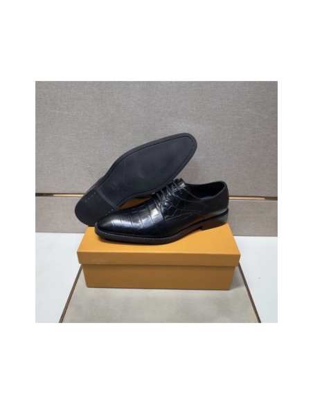Louis Vuitton leather shoes 002,Louis Vuitton Leather Shoes,LOUIS VUITTON Sneakers,Business Shoes