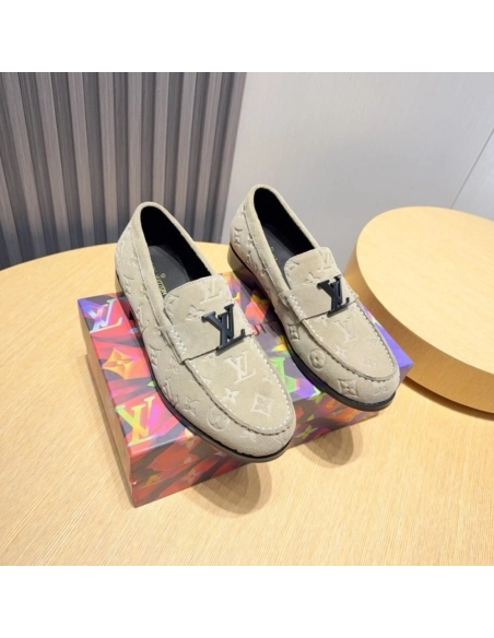 Louis Vuitton leather shoes 003,Louis Vuitton Leather Shoes,LOUIS VUITTON Sneakers,Business Shoes