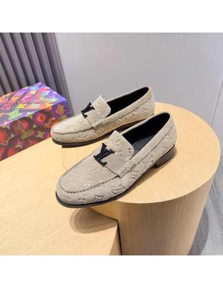 Louis Vuitton leather shoes 003,Louis Vuitton Leather Shoes,LOUIS VUITTON Sneakers,Business Shoes