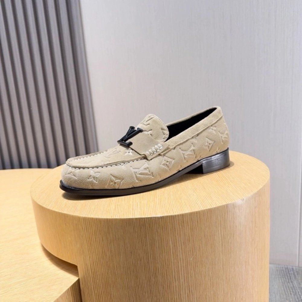 Louis Vuitton leather shoes 003,Louis Vuitton Leather Shoes,LOUIS VUITTON Sneakers,Business Shoes