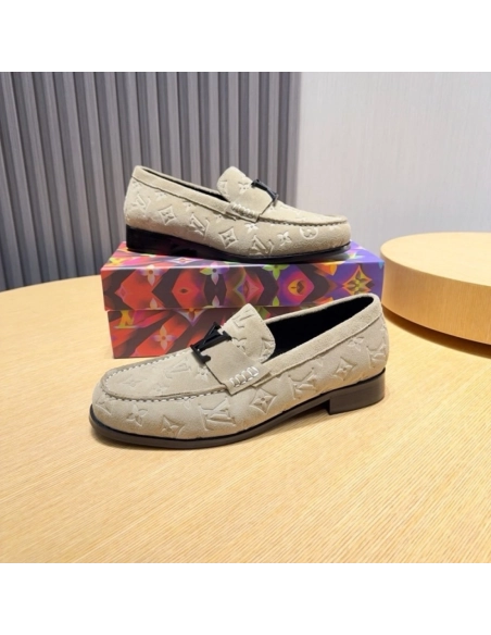 Louis Vuitton leather shoes 003,Louis Vuitton Leather Shoes,LOUIS VUITTON Sneakers,Business Shoes
