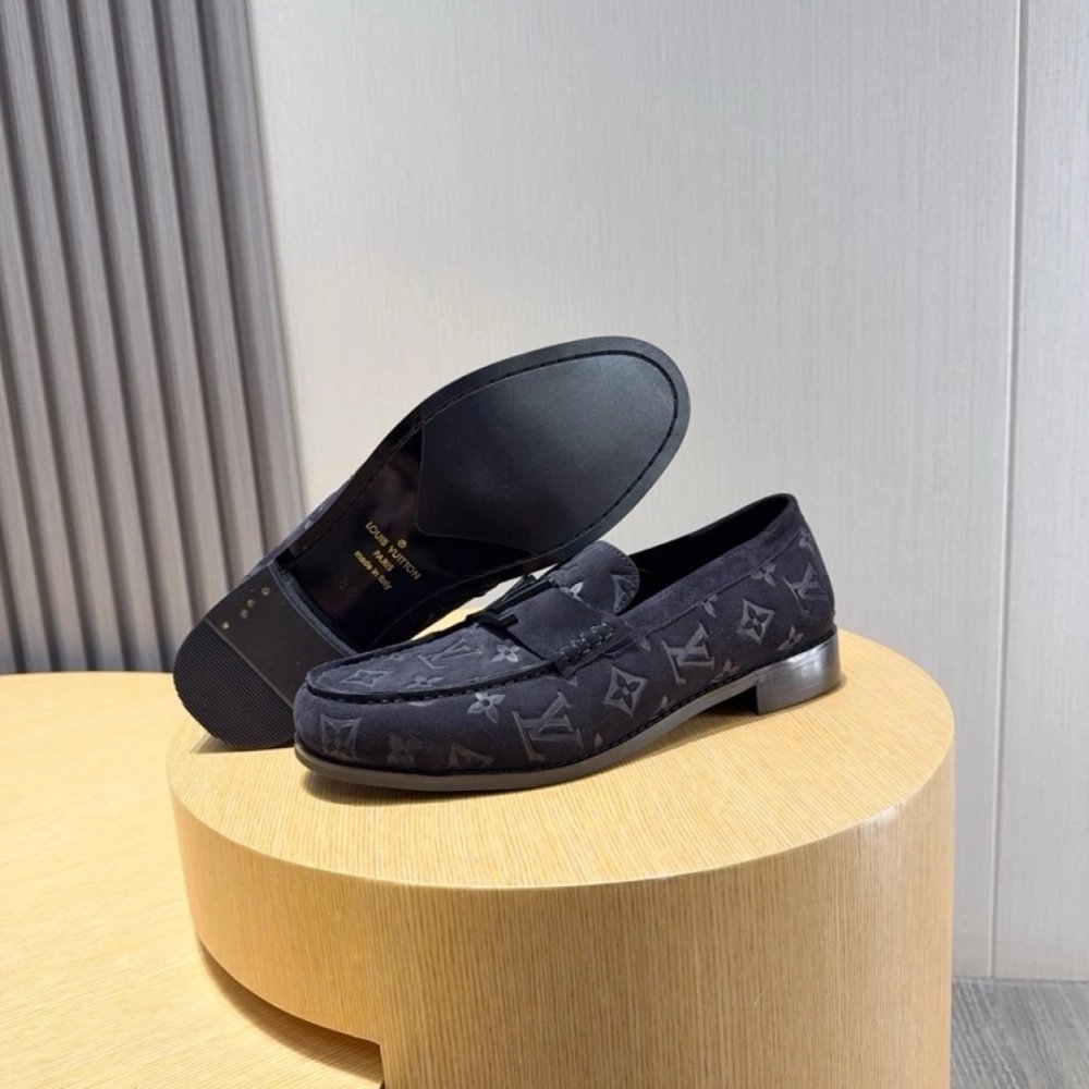 Louis Vuitton leather shoes 004,Louis Vuitton Leather Shoes,LOUIS VUITTON Sneakers,Business Shoes