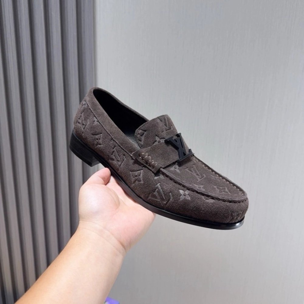 Louis Vuitton leather shoes 005,Louis Vuitton Leather Shoes,LOUIS VUITTON Sneakers,Business Shoes