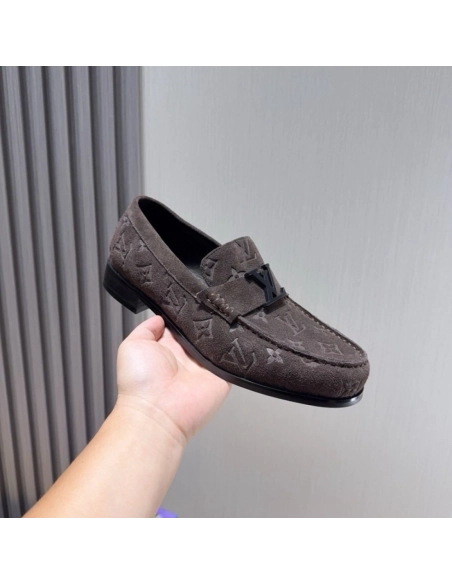 Louis Vuitton leather shoes 005,Louis Vuitton Leather Shoes,LOUIS VUITTON Sneakers,Business Shoes