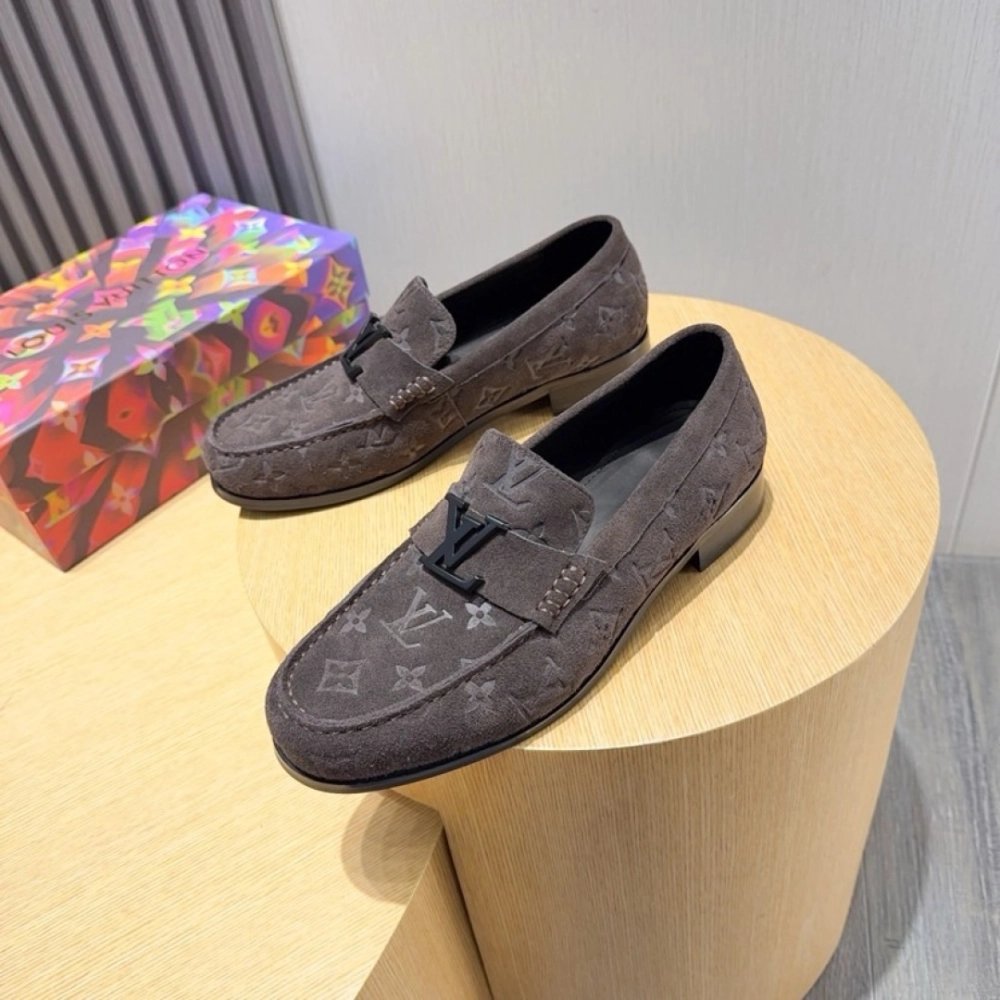 Louis Vuitton leather shoes 005,Louis Vuitton Leather Shoes,LOUIS VUITTON Sneakers,Business Shoes