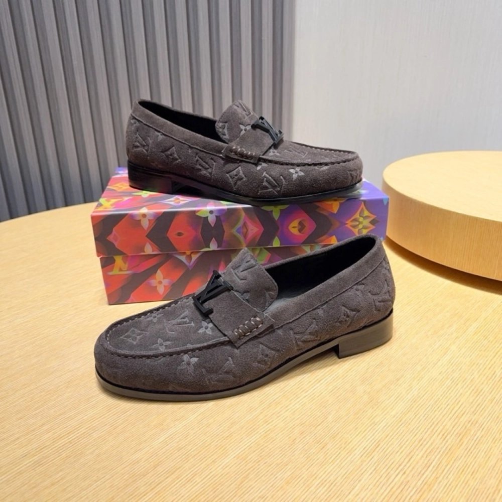 Louis Vuitton leather shoes 005,Louis Vuitton Leather Shoes,LOUIS VUITTON Sneakers,Business Shoes