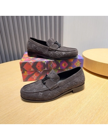 Louis Vuitton leather shoes 005,Louis Vuitton Leather Shoes,LOUIS VUITTON Sneakers,Business Shoes