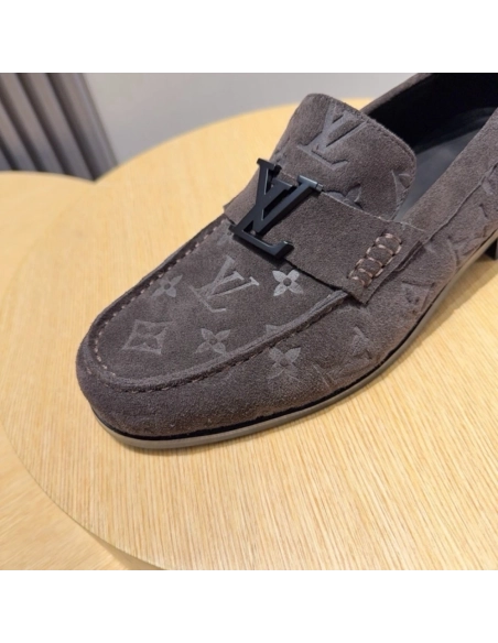 Louis Vuitton leather shoes 005,Louis Vuitton Leather Shoes,LOUIS VUITTON Sneakers,Business Shoes