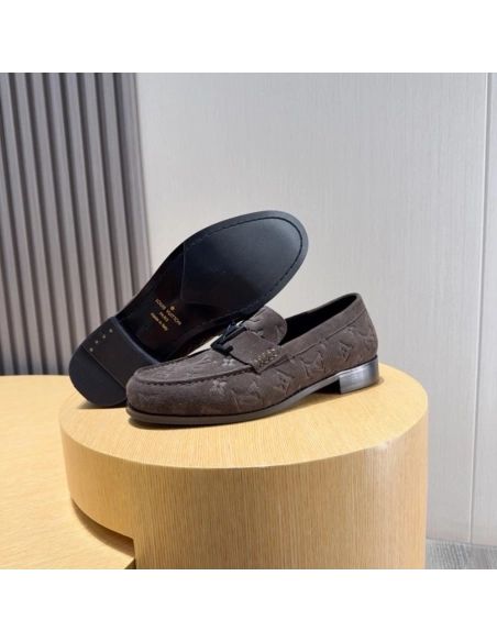 Louis Vuitton leather shoes 005,Louis Vuitton Leather Shoes,LOUIS VUITTON Sneakers,Business Shoes