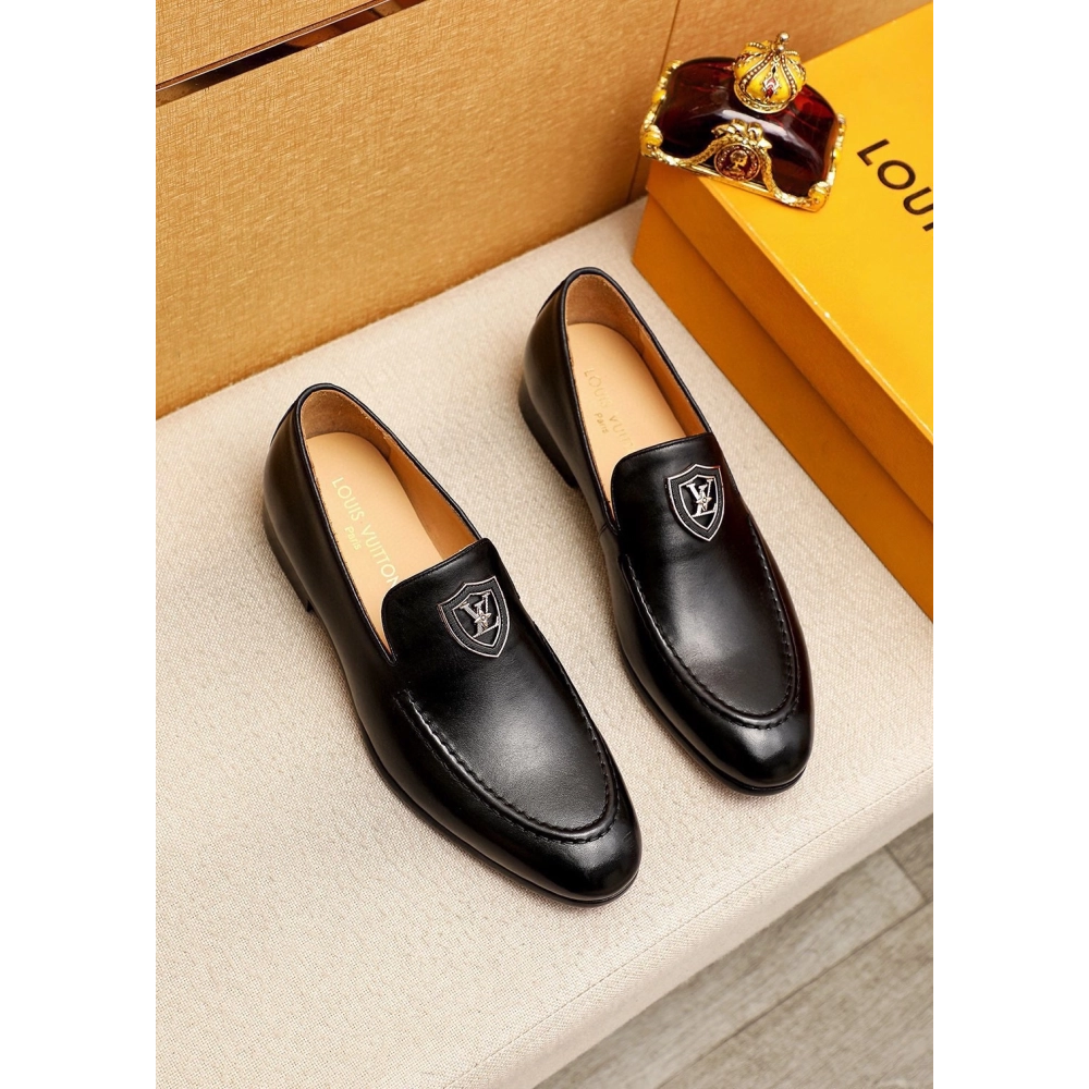 Louis Vuitton leather shoes 006,Louis Vuitton Leather Shoes,LOUIS VUITTON Sneakers,Business Shoes