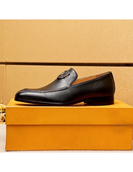 Louis Vuitton leather shoes 006,Louis Vuitton Leather Shoes,LOUIS VUITTON Sneakers,Business Shoes