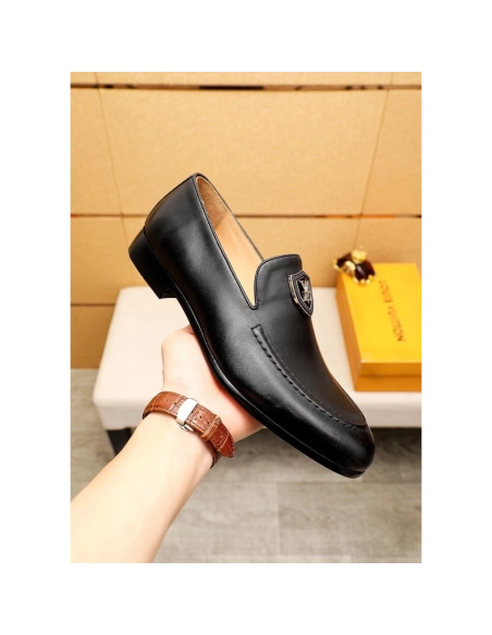 Louis Vuitton leather shoes 006,Louis Vuitton Leather Shoes,LOUIS VUITTON Sneakers,Business Shoes