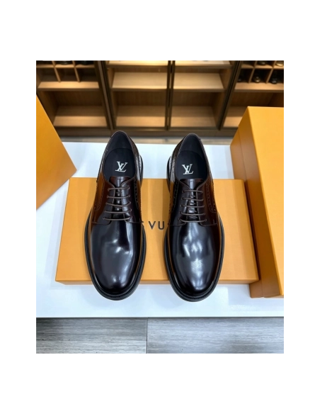 Louis Vuitton leather shoes 016,Louis Vuitton Leather Shoes,LOUIS VUITTON Sneakers,Business Shoes