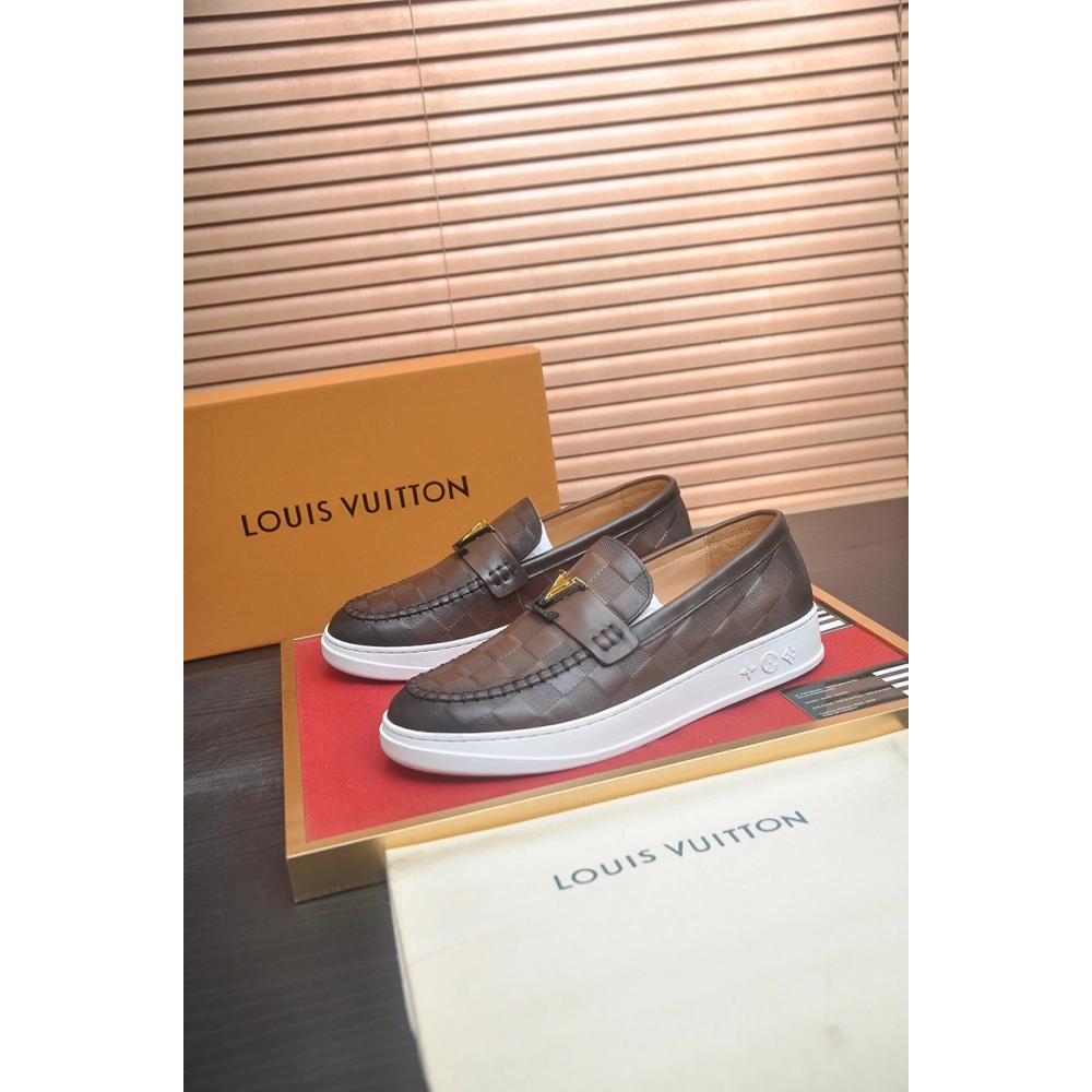 Louis Vuitton leather shoes 008,Louis Vuitton Leather Shoes,LOUIS VUITTON Sneakers,Business Shoes