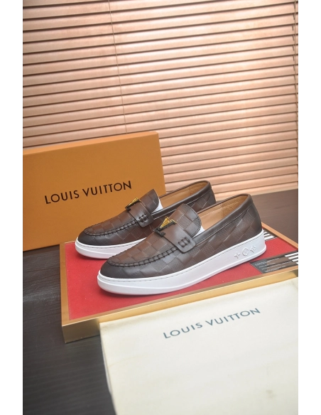Louis Vuitton leather shoes 008,Louis Vuitton Leather Shoes,LOUIS VUITTON Sneakers,Business Shoes