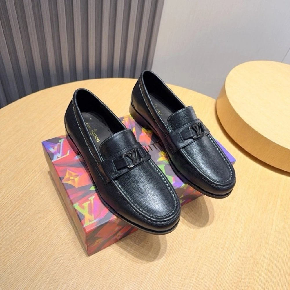 Louis Vuitton leather shoes 009,Louis Vuitton Leather Shoes,LOUIS VUITTON Sneakers,Business Shoes