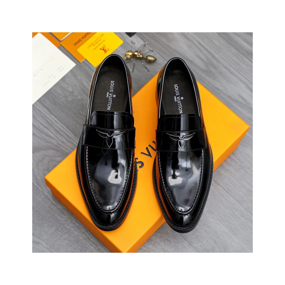 Louis Vuitton leather shoes 017,Louis Vuitton Leather Shoes,LOUIS VUITTON Sneakers,Business Shoes