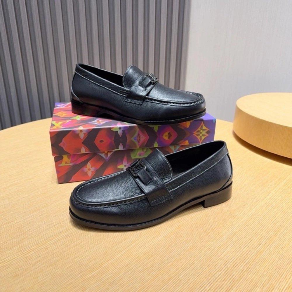 Louis Vuitton leather shoes 009,Louis Vuitton Leather Shoes,LOUIS VUITTON Sneakers,Business Shoes