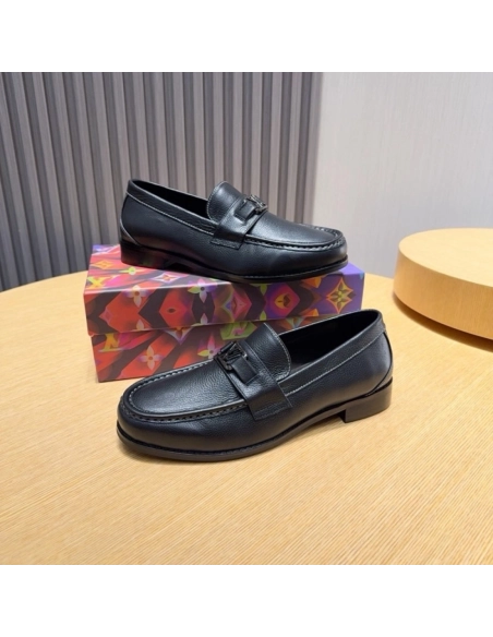 Louis Vuitton leather shoes 009,Louis Vuitton Leather Shoes,LOUIS VUITTON Sneakers,Business Shoes