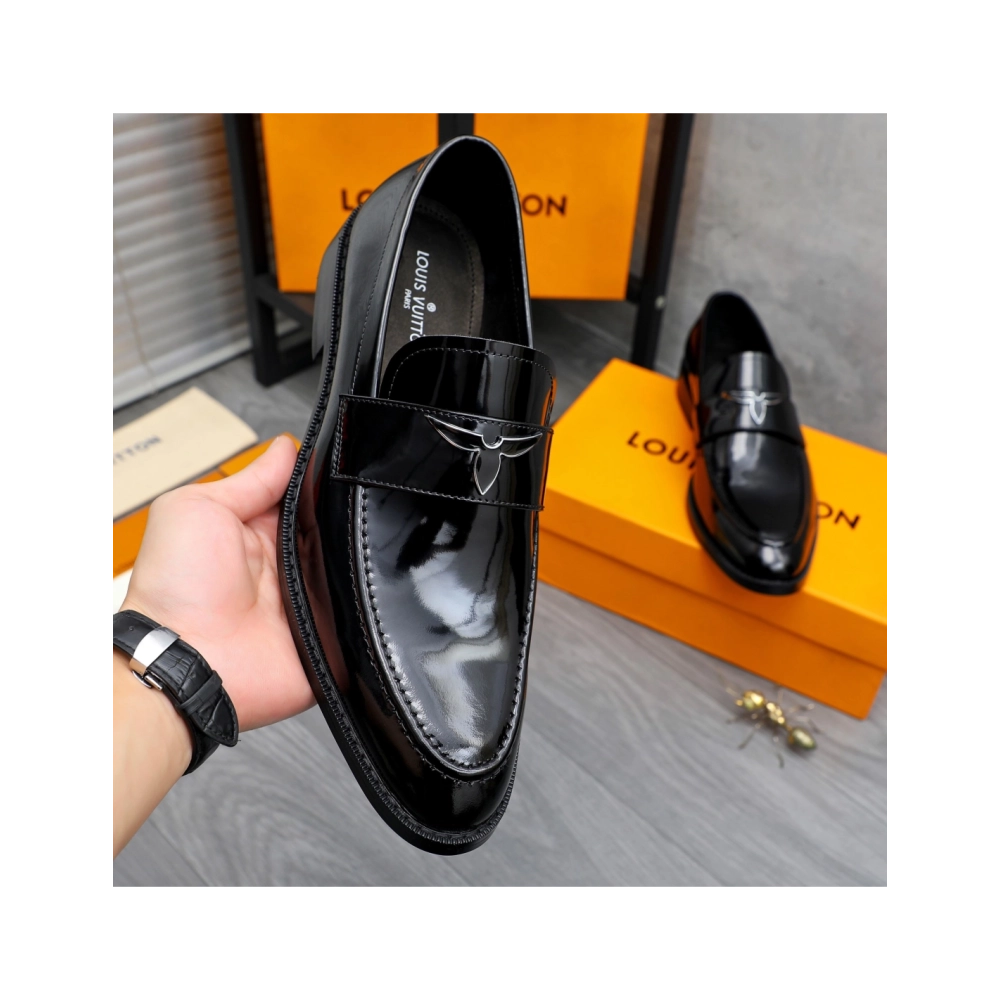 Louis Vuitton leather shoes 017,Louis Vuitton Leather Shoes,LOUIS VUITTON Sneakers,Business Shoes