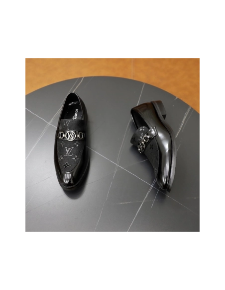 Louis Vuitton leather shoes 010,Louis Vuitton Leather Shoes,LOUIS VUITTON Sneakers,Business Shoes